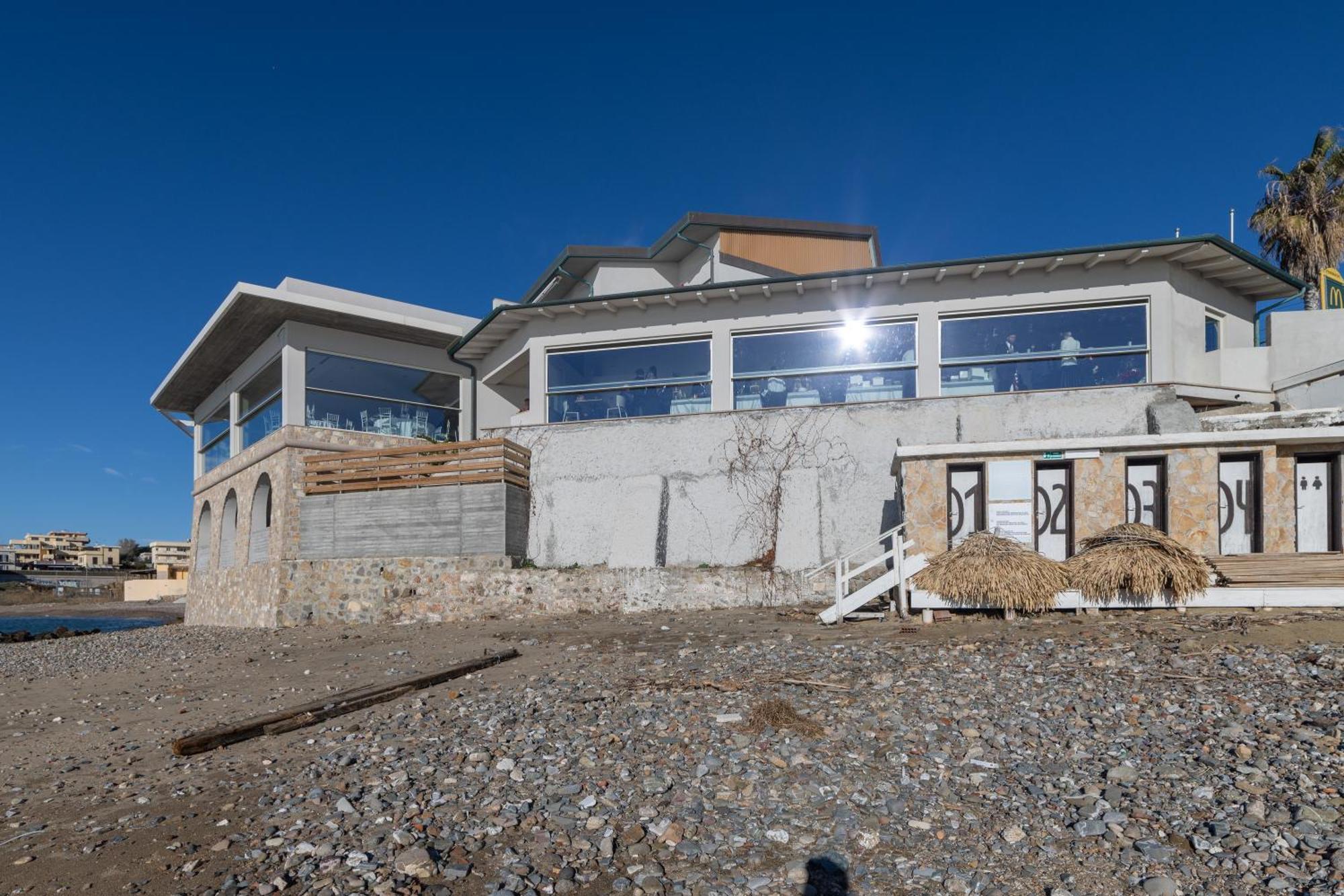 Le Suites Sul Mare Di Esterina Civitavecchia Kültér fotó