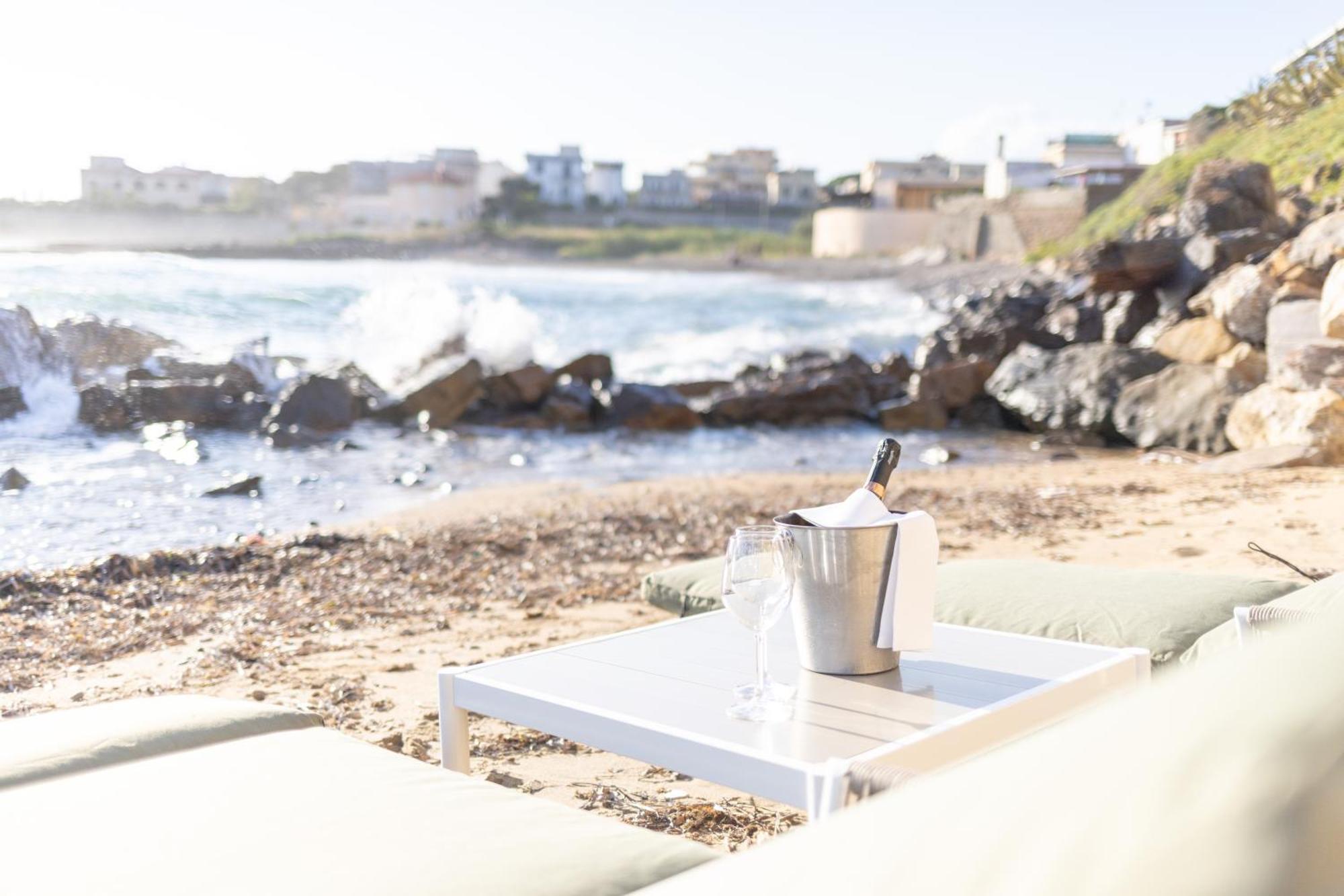 Le Suites Sul Mare Di Esterina Civitavecchia Kültér fotó