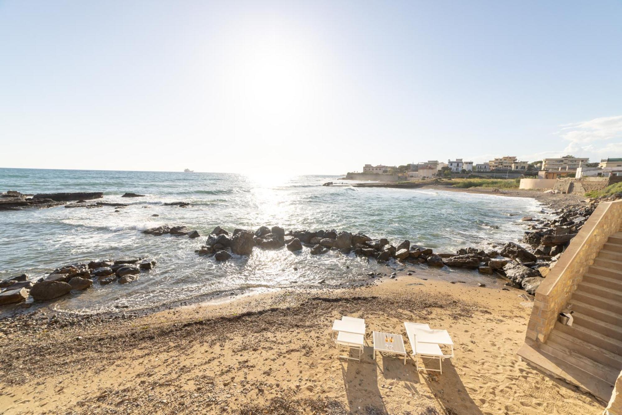 Le Suites Sul Mare Di Esterina Civitavecchia Kültér fotó