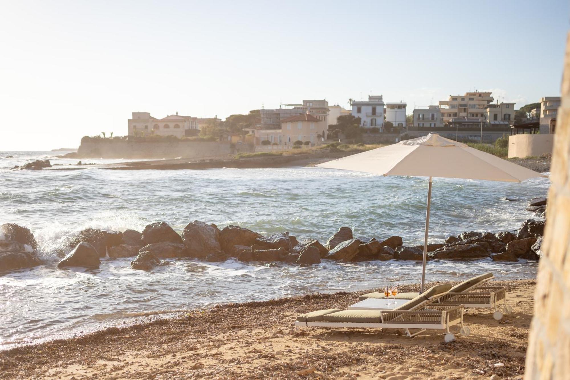 Le Suites Sul Mare Di Esterina Civitavecchia Kültér fotó