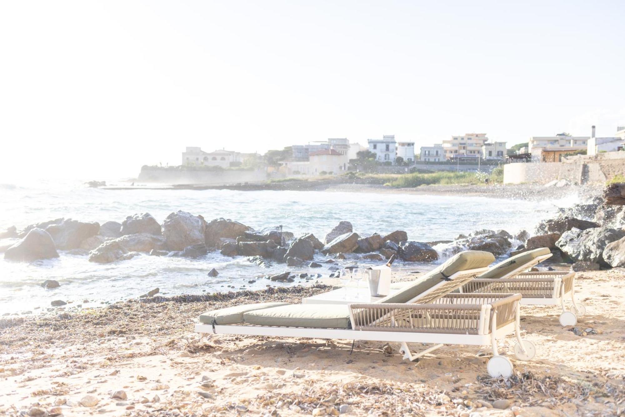 Le Suites Sul Mare Di Esterina Civitavecchia Kültér fotó